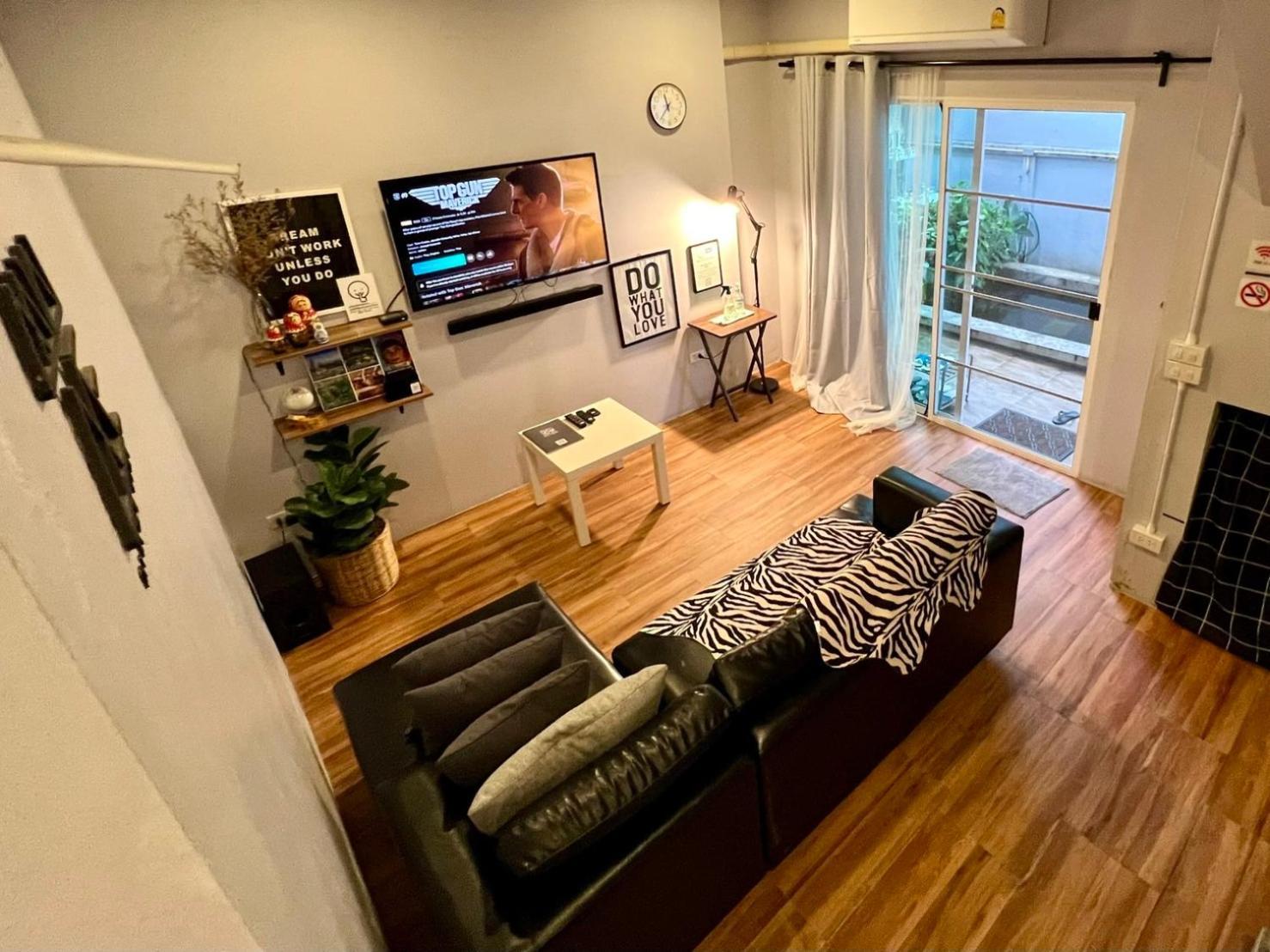Mini-Me Home, A Cozy Entire House In Old City Чиангмай Екстериор снимка