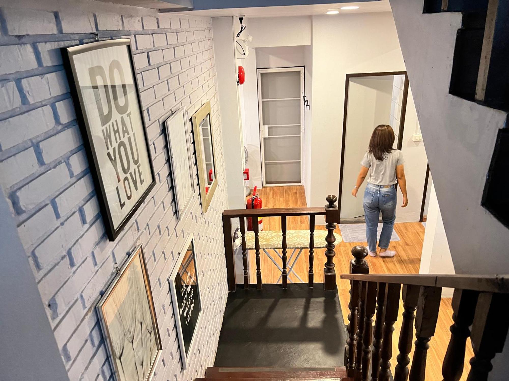 Mini-Me Home, A Cozy Entire House In Old City Чиангмай Екстериор снимка